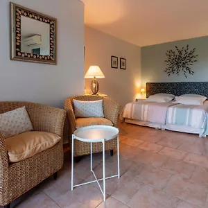 Maison d'hôtes Mas Du Clos De L'escarrat, Jonquieres (Vaucluse)